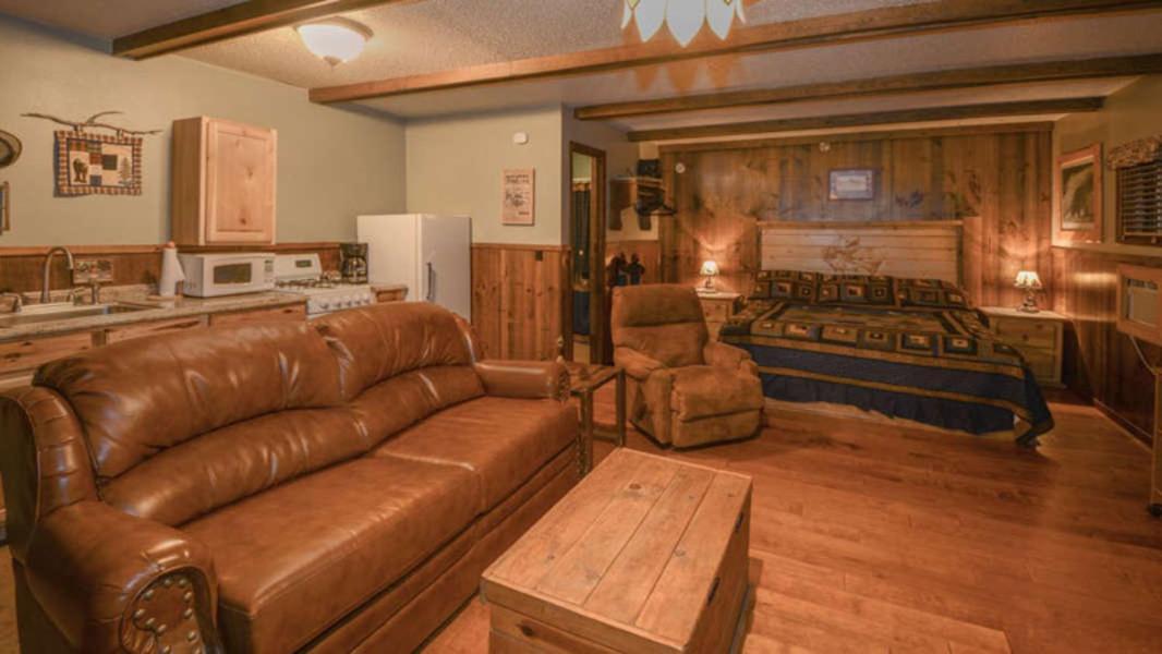Whispering Pine Cabins Ruidoso Exterior photo