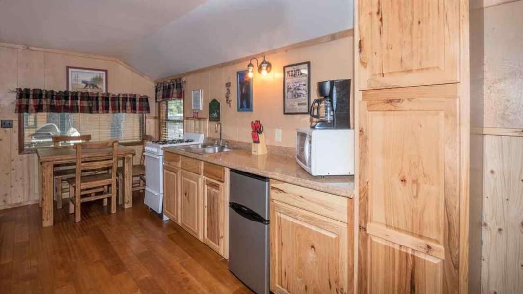 Whispering Pine Cabins Ruidoso Exterior photo